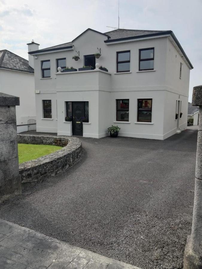 Strokestown Townhouse Apartments Exterior foto